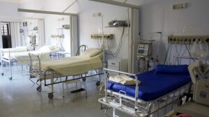 Mengapa rumah sakit di Arab sepi pasien?